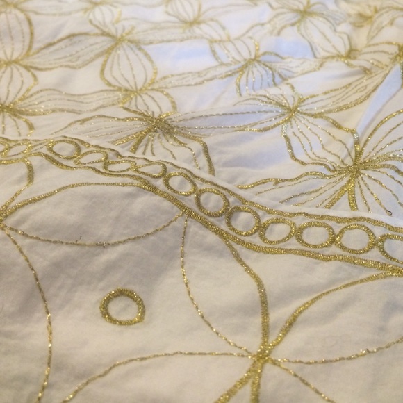 Lilly Pulitzer gold embroidered dress - Picture 2 of 4